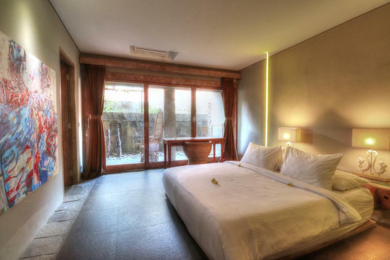סמיניאק Villa Sham מראה חיצוני תמונה